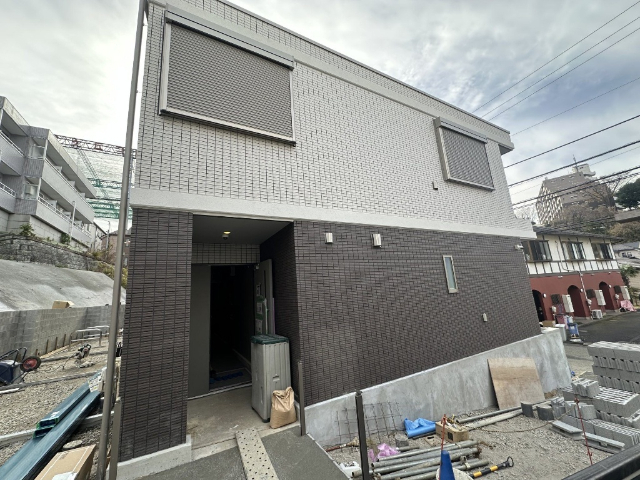 エントランス　オートロック付き