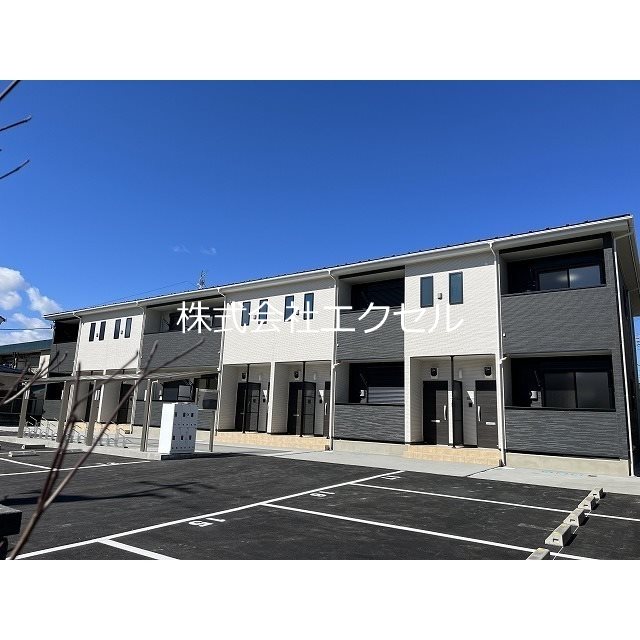 建物外観　敷金無し。牛浜駅まで徒歩4分。