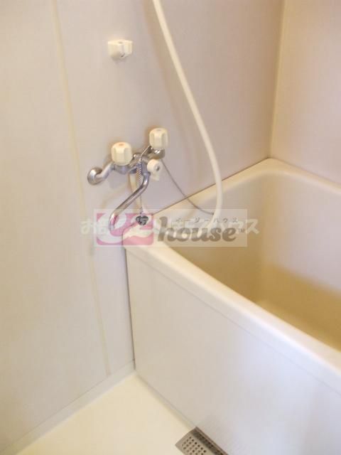 バス・シャワールーム　別部屋の参考画像になります