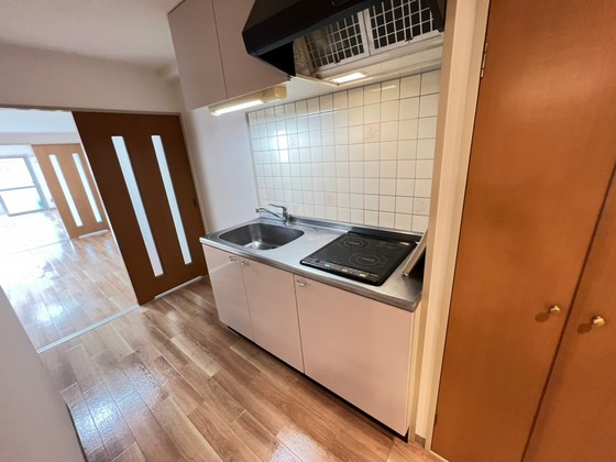 キッチン　※他部屋のお写真になります