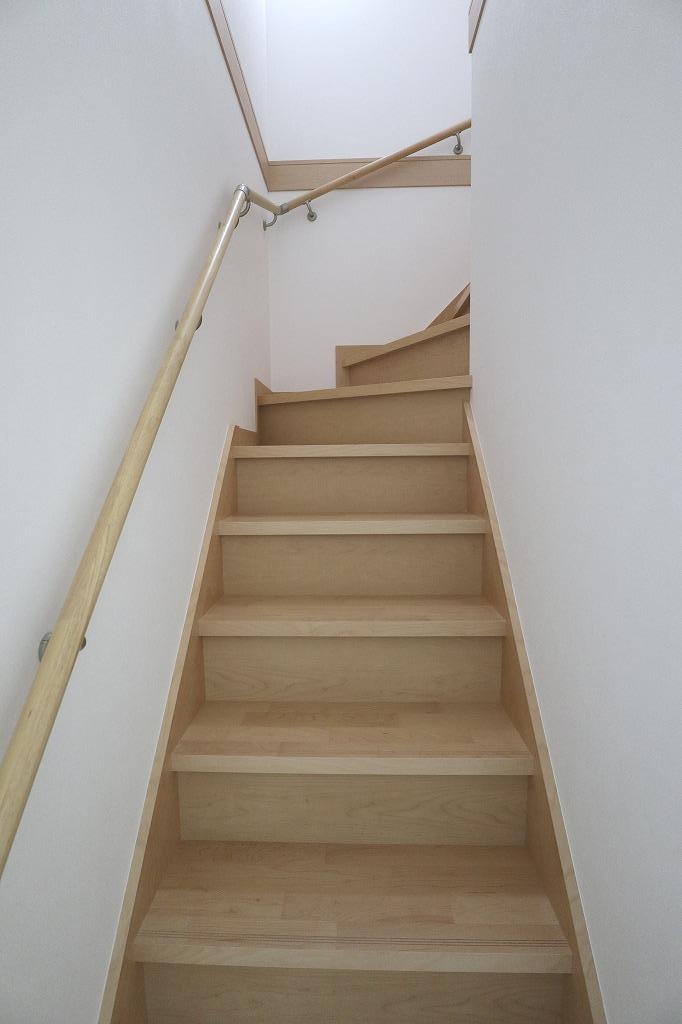 バルコニー　室内階段