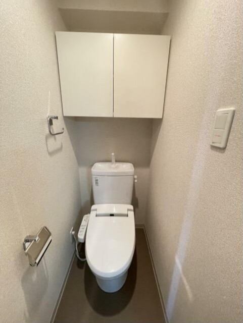 トイレ　シャワートイレ