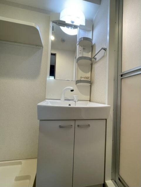 洗面設備　独立洗面台