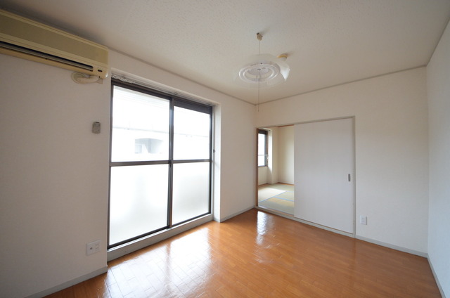 その他部屋・スペース　★大きな窓が、お部屋を明るくしてくれます★