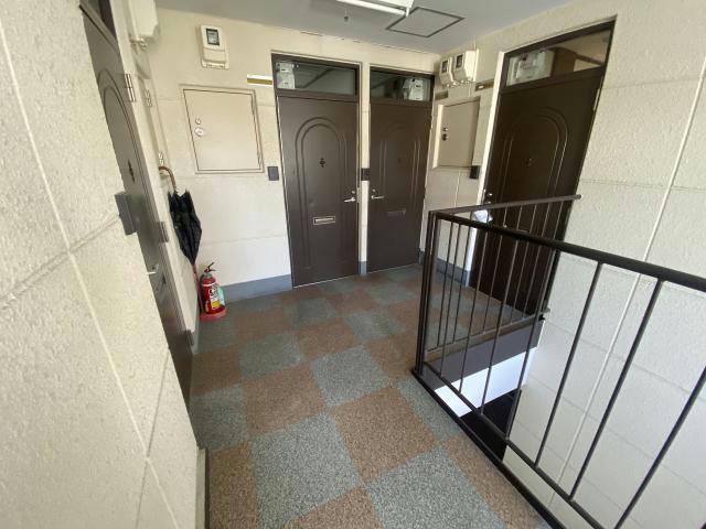 エントランス　エントランス部分