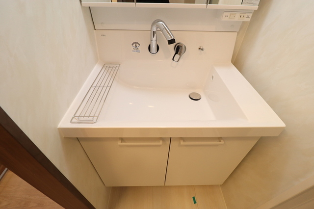 洗面設備　洗髪洗面化粧台