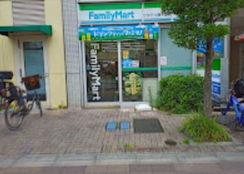 コンビニ　ファミリーマートワタナベ南千住店（コンビニ）まで187m