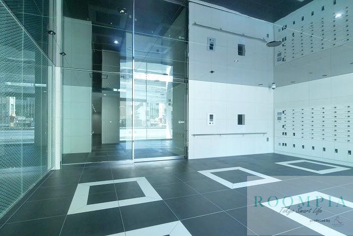 エントランス　エントランス