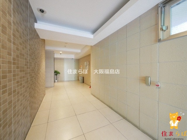 エントランス　共用部の印象も大切に