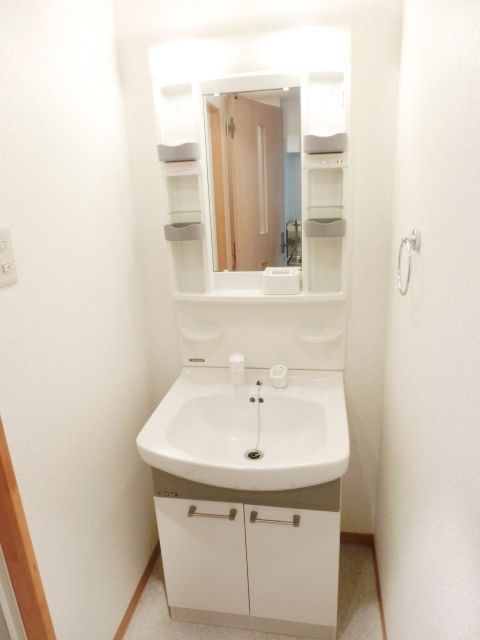 洗面設備　毎日使う洗面台