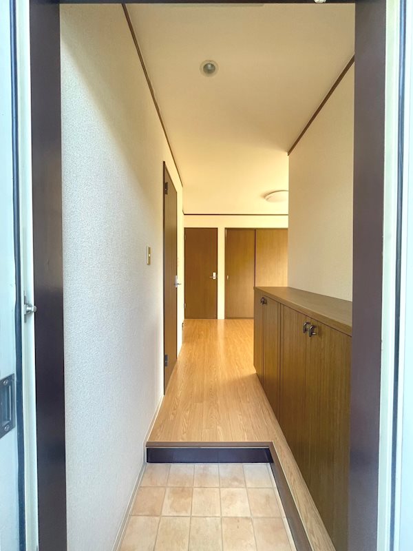 玄関　別室参考写真です。