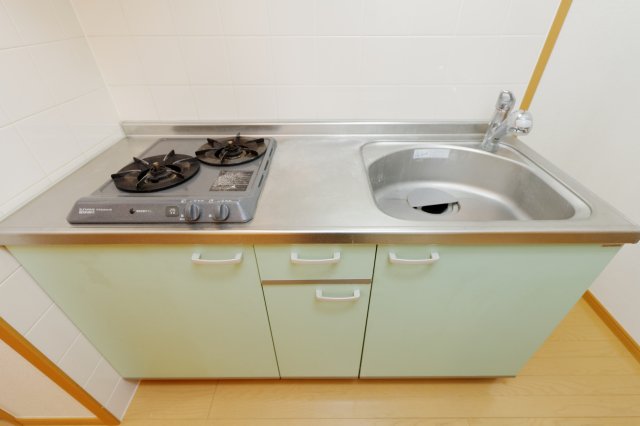 キッチン　別部屋の参考写真になります