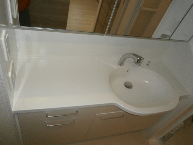 洗面設備　洗髪洗面化粧台