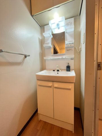 洗面設備　別号室画像。ご参考下さい