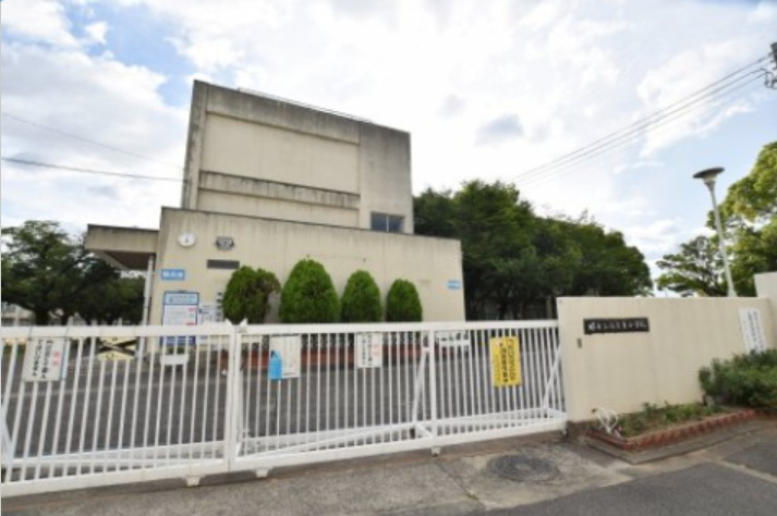 小学校　堺市立福泉東小学校（小学校）まで632m