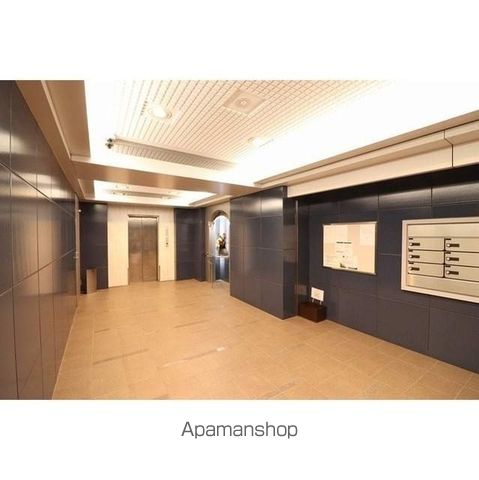 ロビー　ロビー