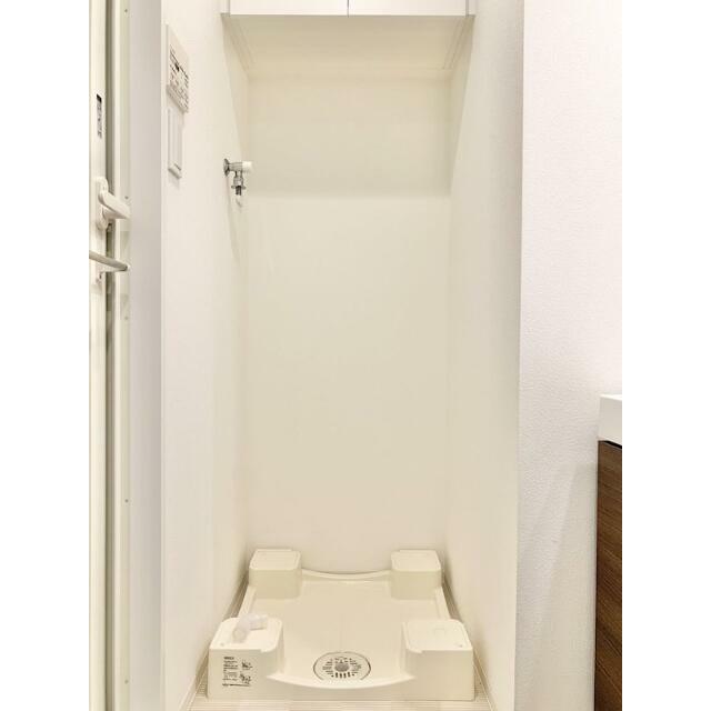 その他設備　天気の悪い日も安心の浴室乾燥機付きです♪