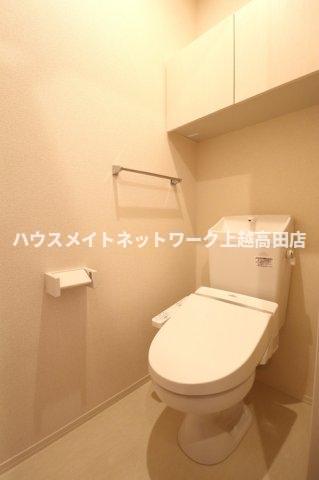 トイレ　温水洗浄暖房便座