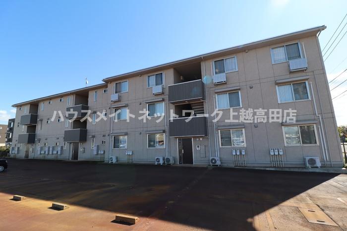 建物外観　外観写真