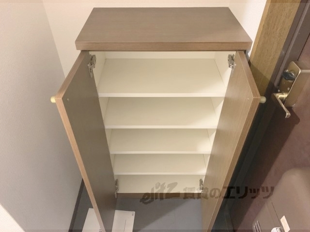 収納　下駄箱