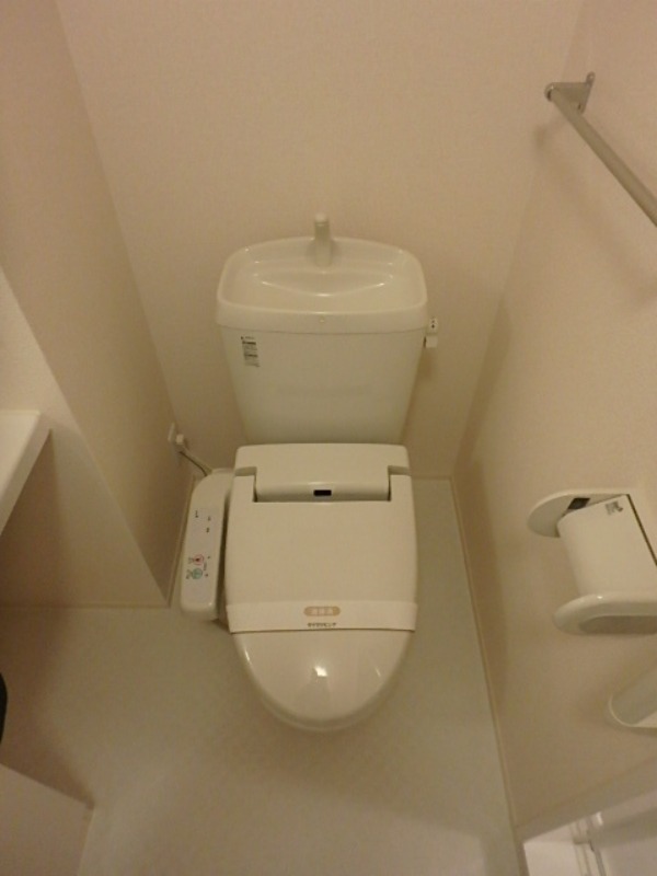 トイレ　図面と現状に相違がある場合には現状を優先