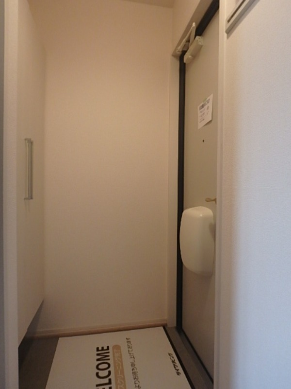 玄関　図面と現状に相違がある場合には現状を優先