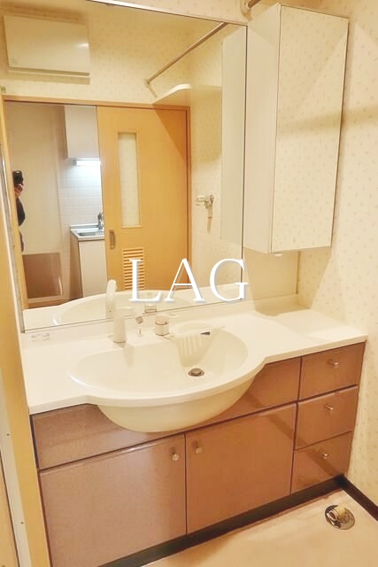 洗面設備　洗面台です。