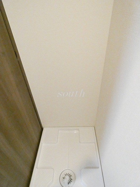 その他設備　階数により室内カラーが異なります