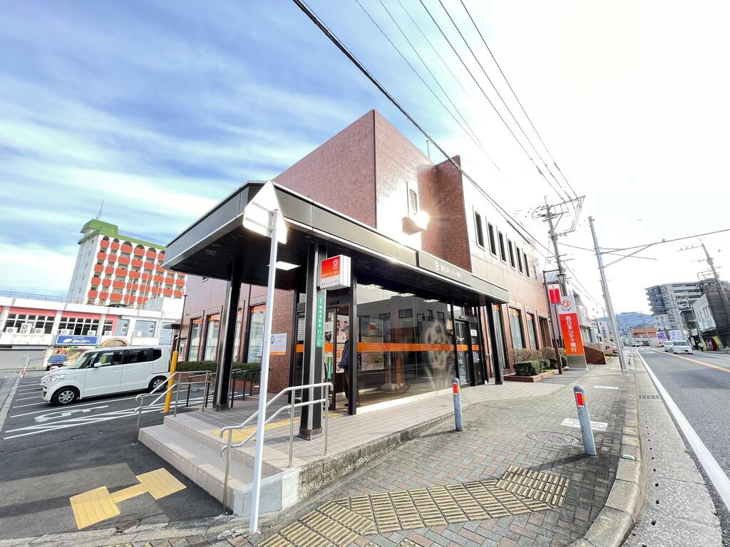 銀行　西日本シティ銀行海老津支店（銀行）まで413m