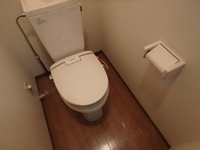 トイレ　※他号室写真