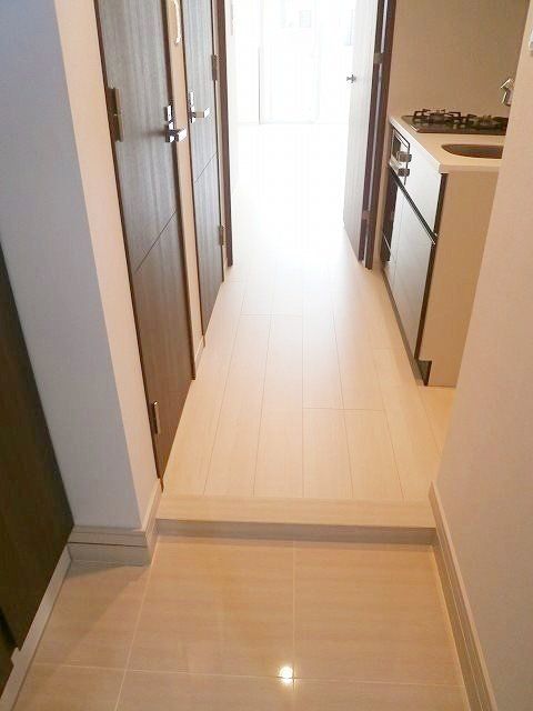 玄関　物件画像