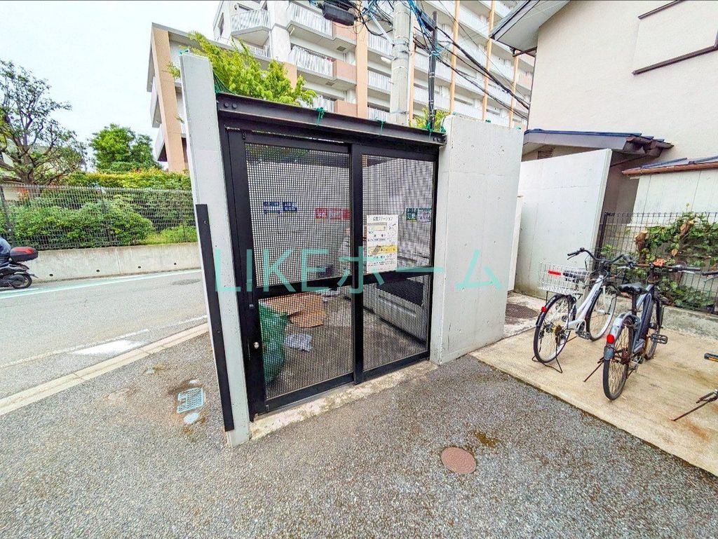 その他共有部分　駐車場