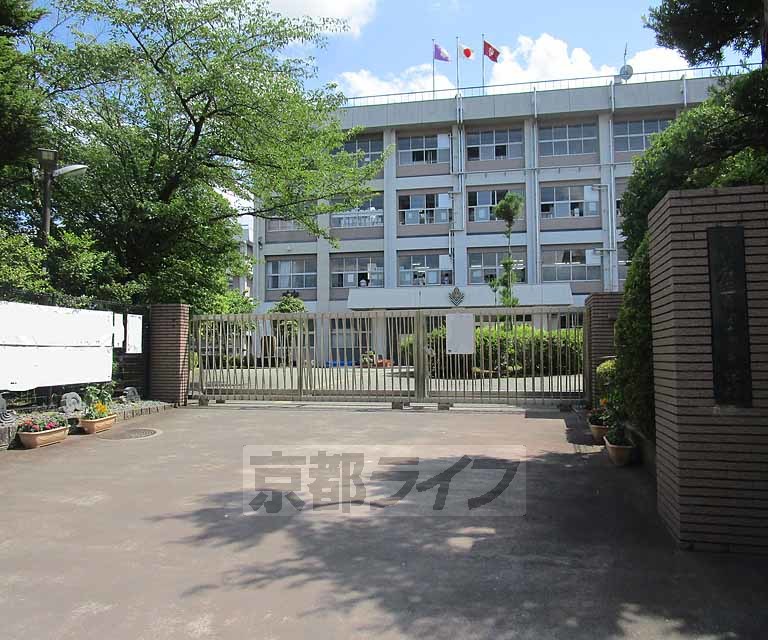 高校・高専　亀岡高等学校（高校・高専）まで650m