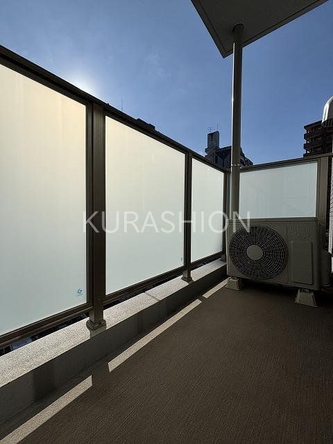 バルコニー　写真は１号室タイプのものになります。
