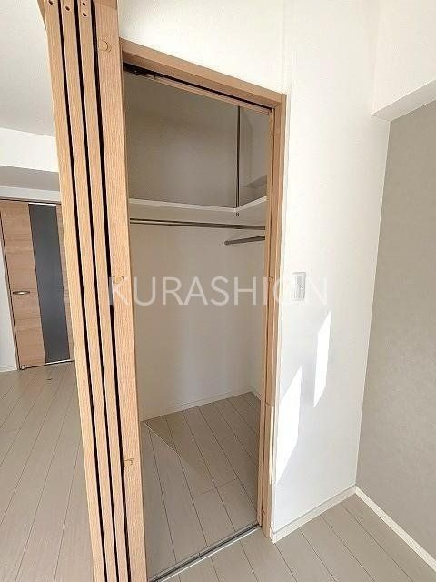 収納　写真は１号室タイプのものになります。