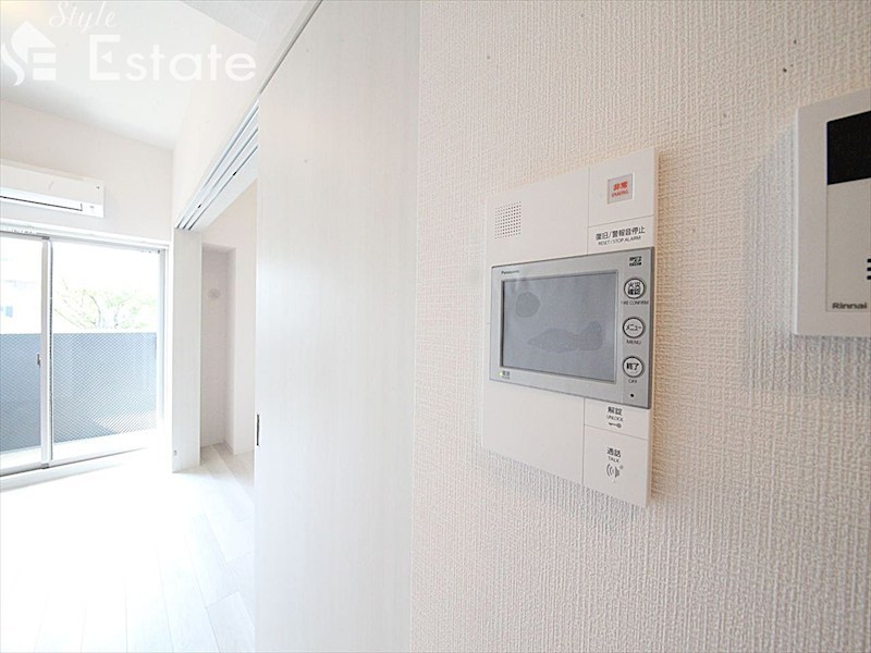 セキュリティ　モニター付きインターホン