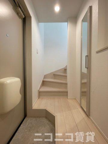 玄関　別号室イメージの為、現状を優先致します。