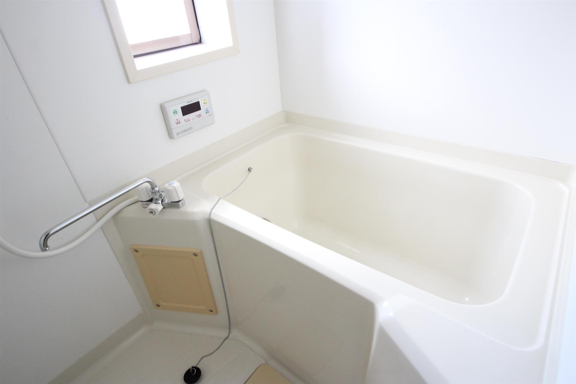 バス・シャワールーム　いつでも温まれる追い焚き機能付き◎