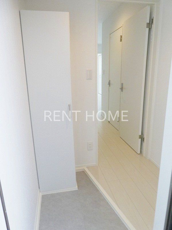 玄関　シューズボックス付き