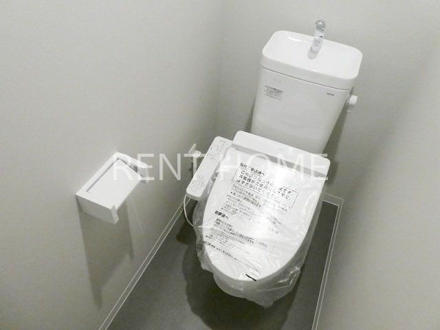 トイレ　ウォシュレット付き