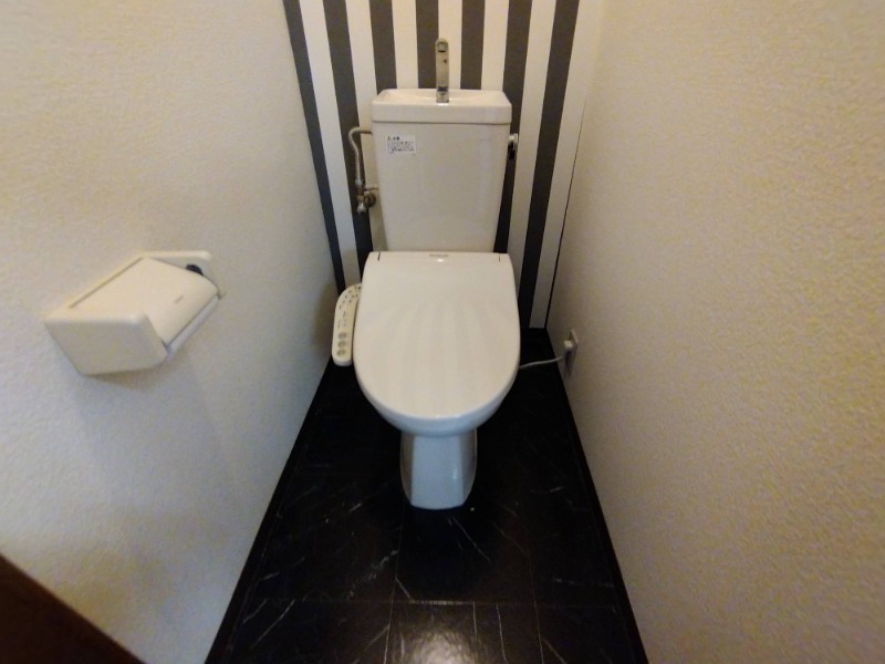 トイレ　シャワートイレ設置