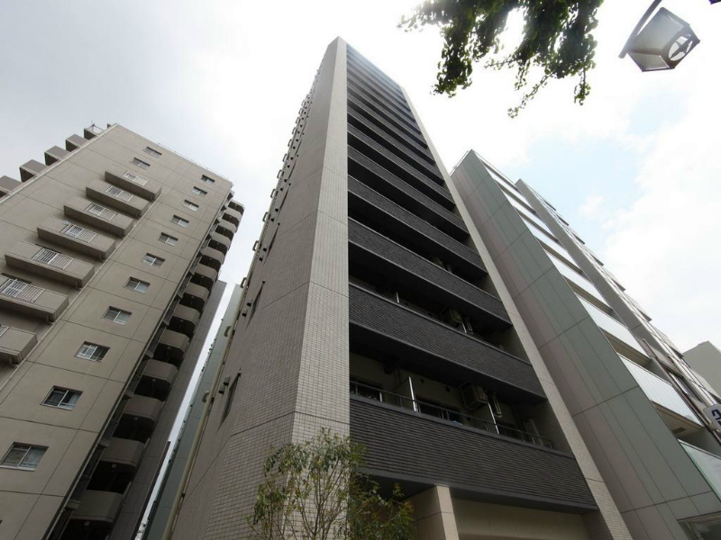 建物外観　外観　オートロック　宅配ボックス　防犯カメラ完備