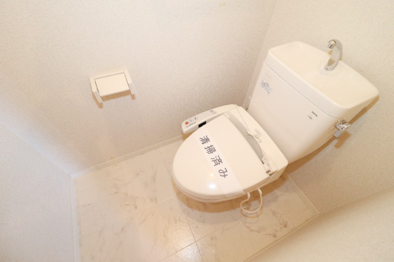 トイレ　図面と現状に相違がある場合には現状を優先