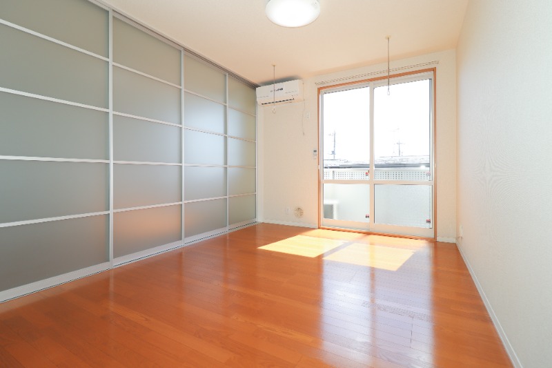 居室・リビング　図面と現状に相違がある場合には現状を優先