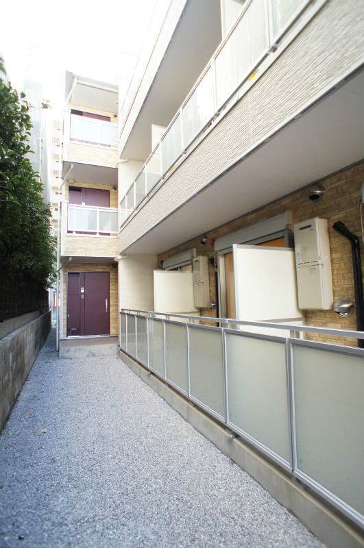 バルコニー　※別号室の参考写真となります。