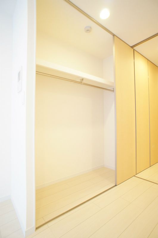 収納　※別号室の参考写真となります。