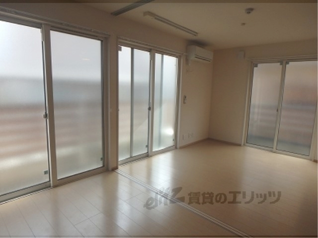 居室・リビング　洋室