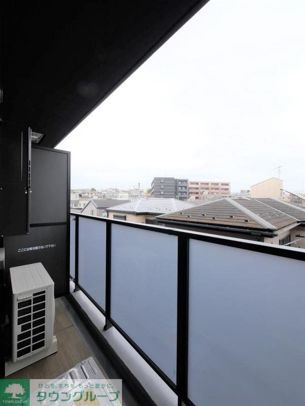 バルコニー　同物件別部屋写真