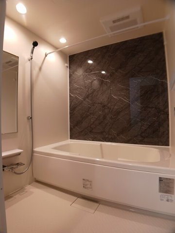 バス・シャワールーム　きれいなお風呂です