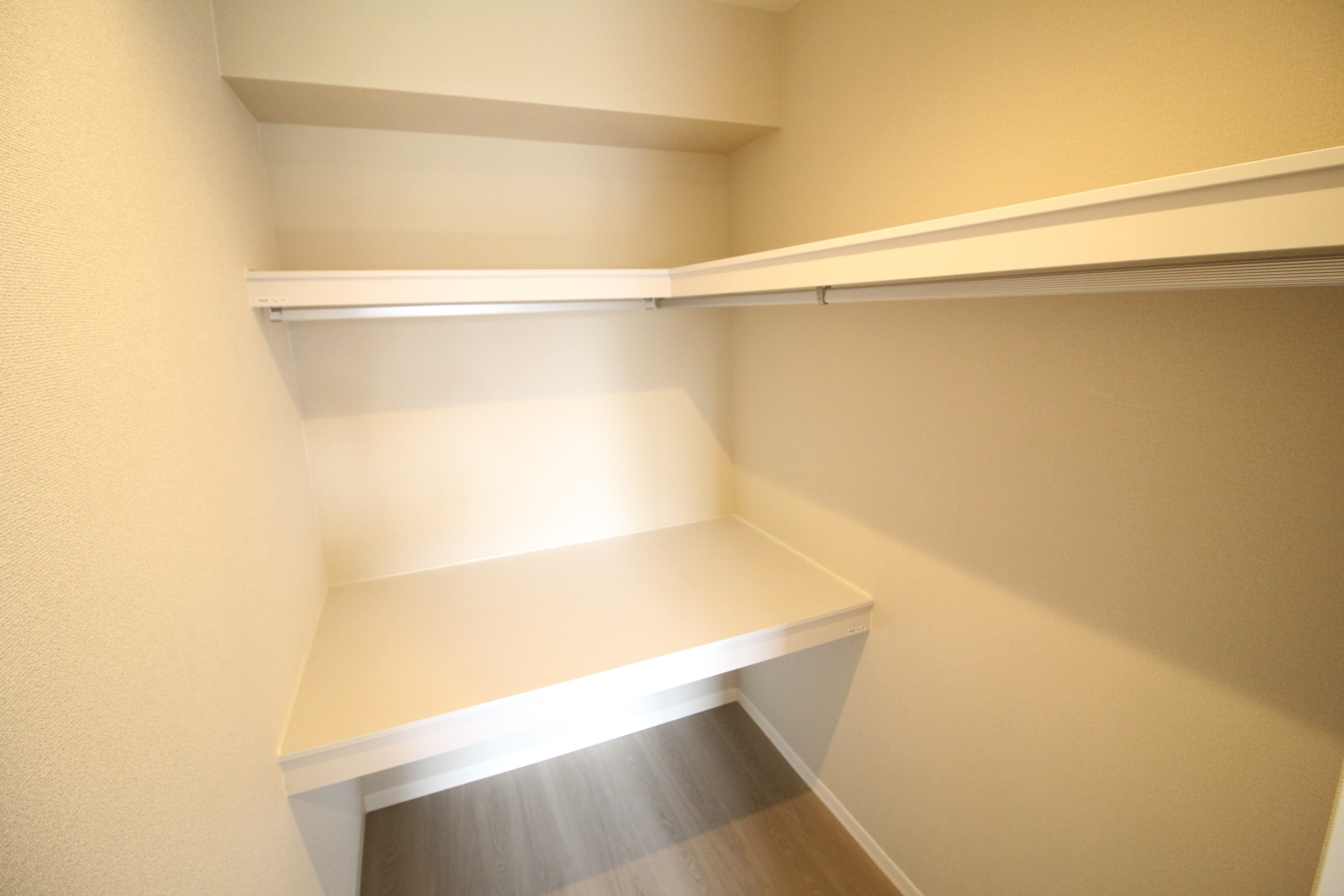 収納　ウォークインクローゼット♪